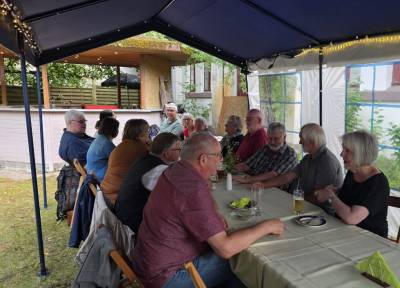 Mitglieder und Gäste unseres Sommerfestes