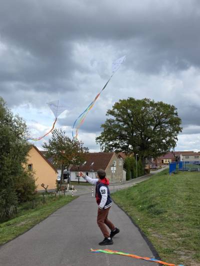 Bunte Drachen über Jerichow