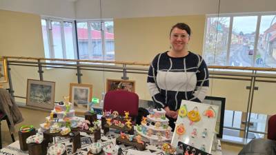 Stand Keramikfiguren u.v.m.